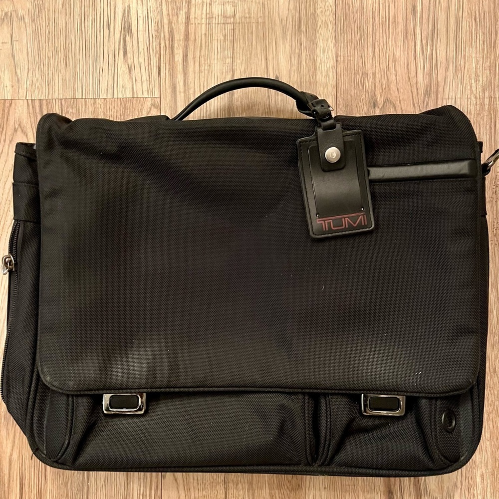 Tumi Briefcase/ Laptop Bag